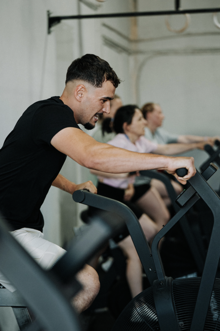 Adhérents CrossFit MVP à l'entraînement